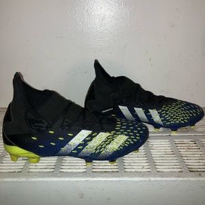 Adidas Predator Freak.3 Soccer Cleats